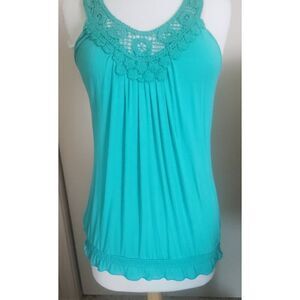 T13 Willie Smith green tank with crocheted neckline